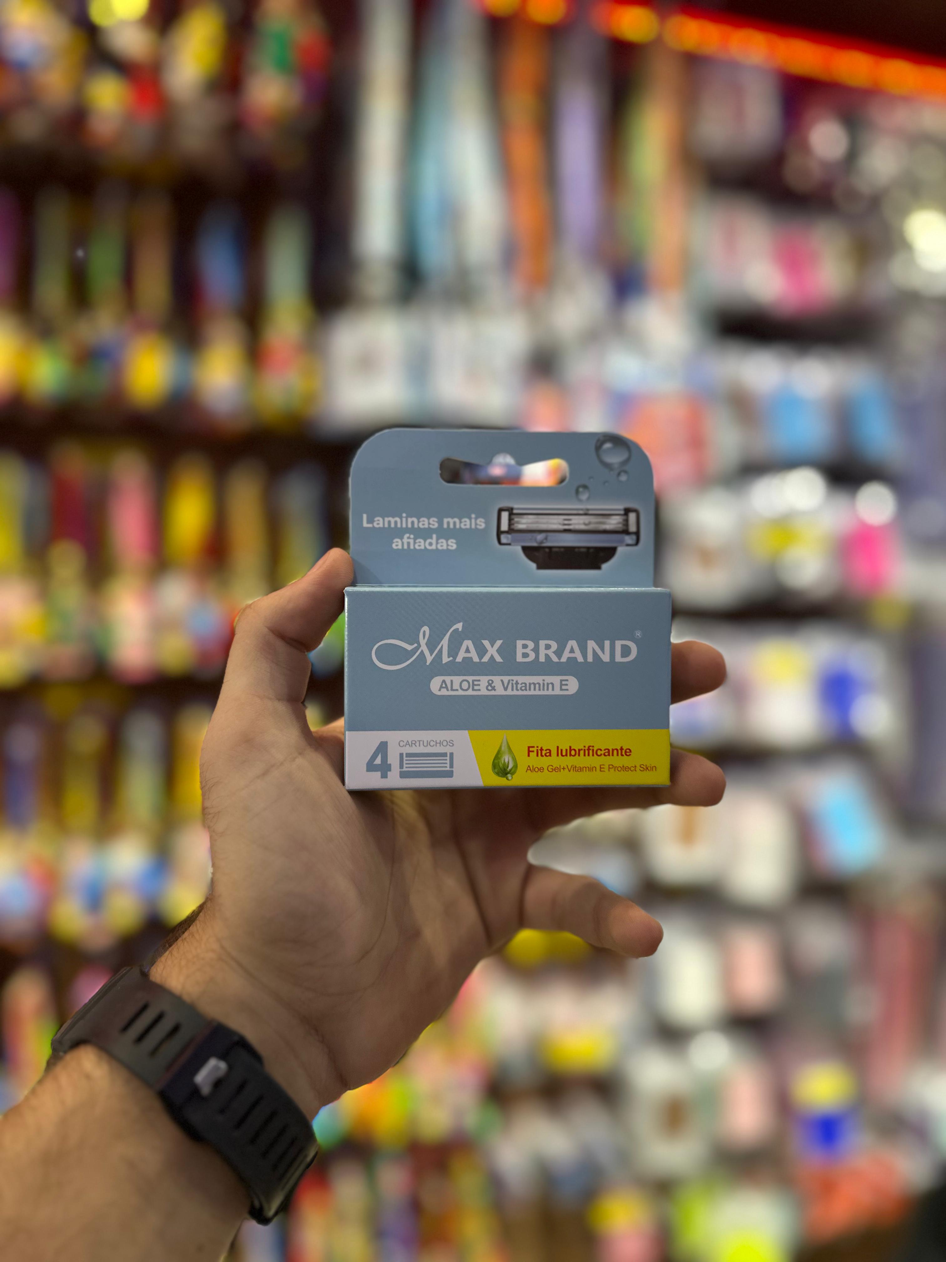 Lâmina de Barbear Max Brand c/ Fita Lubrificante — Caixa c/ 4un